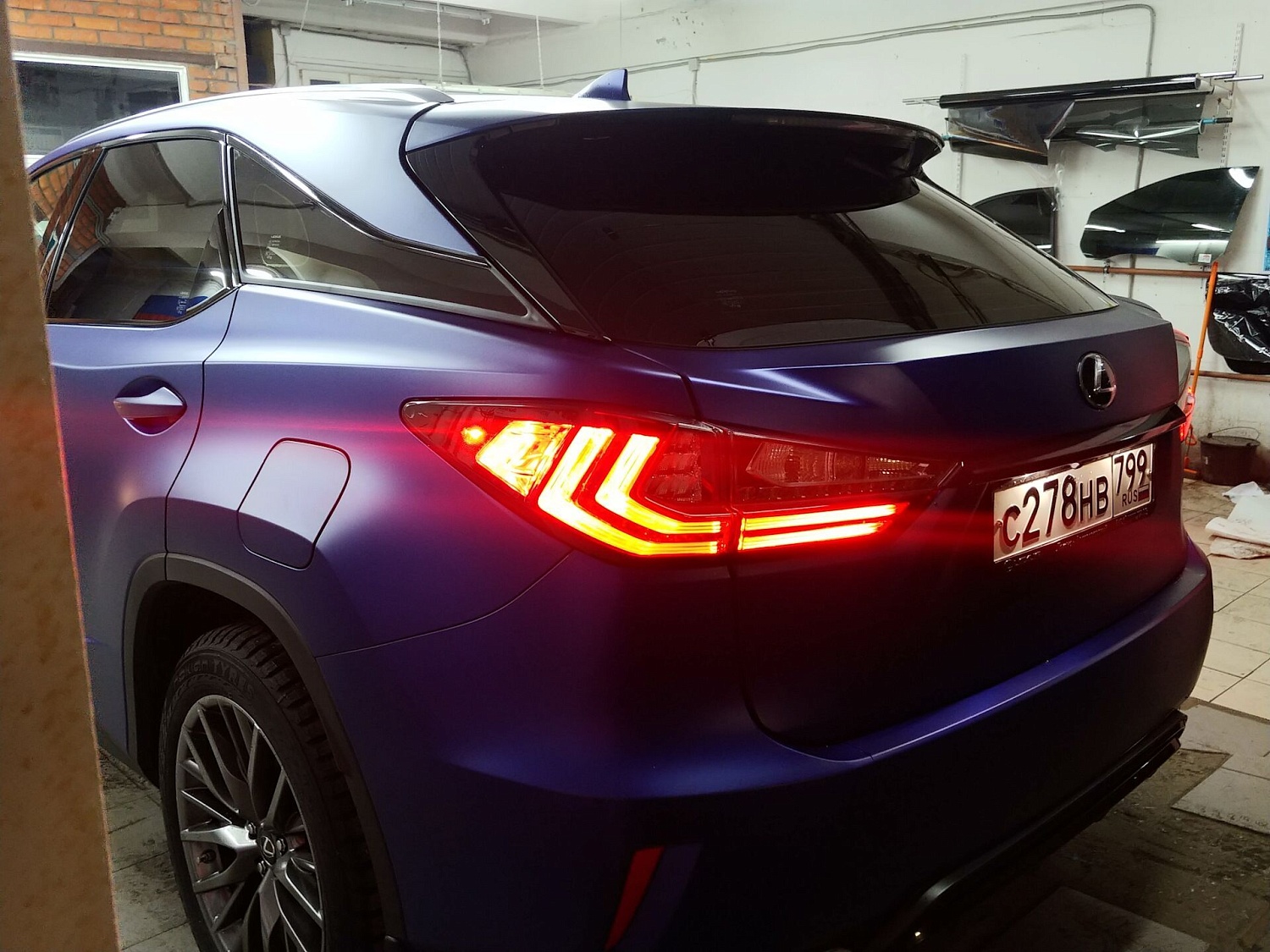 Оклейка Lexus RX