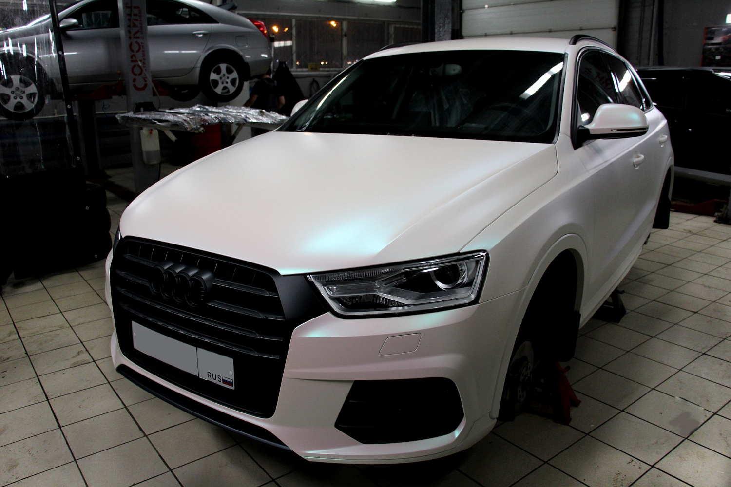 Оклейка Audi Q5